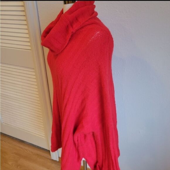 NWT Hyfve Red Cowl Neck Oversized Cozy Sweater RED A FABULOUS - Picture 3 of 7
